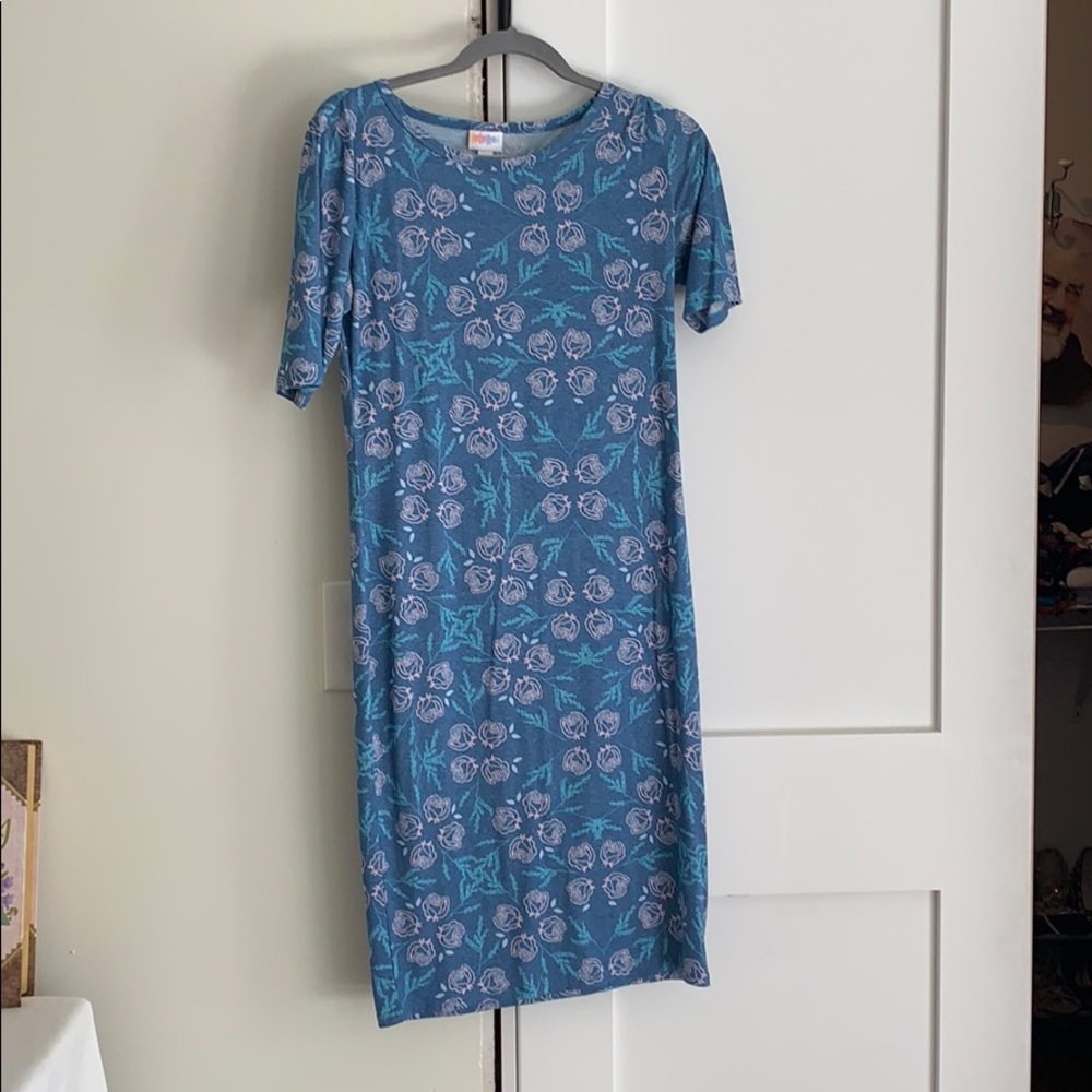 Jiulia dress